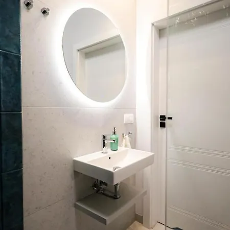 Apartment Apartament Doki 83 *