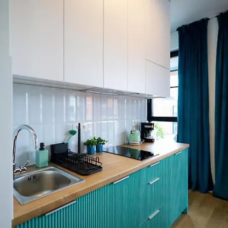 Apartament Doki 83